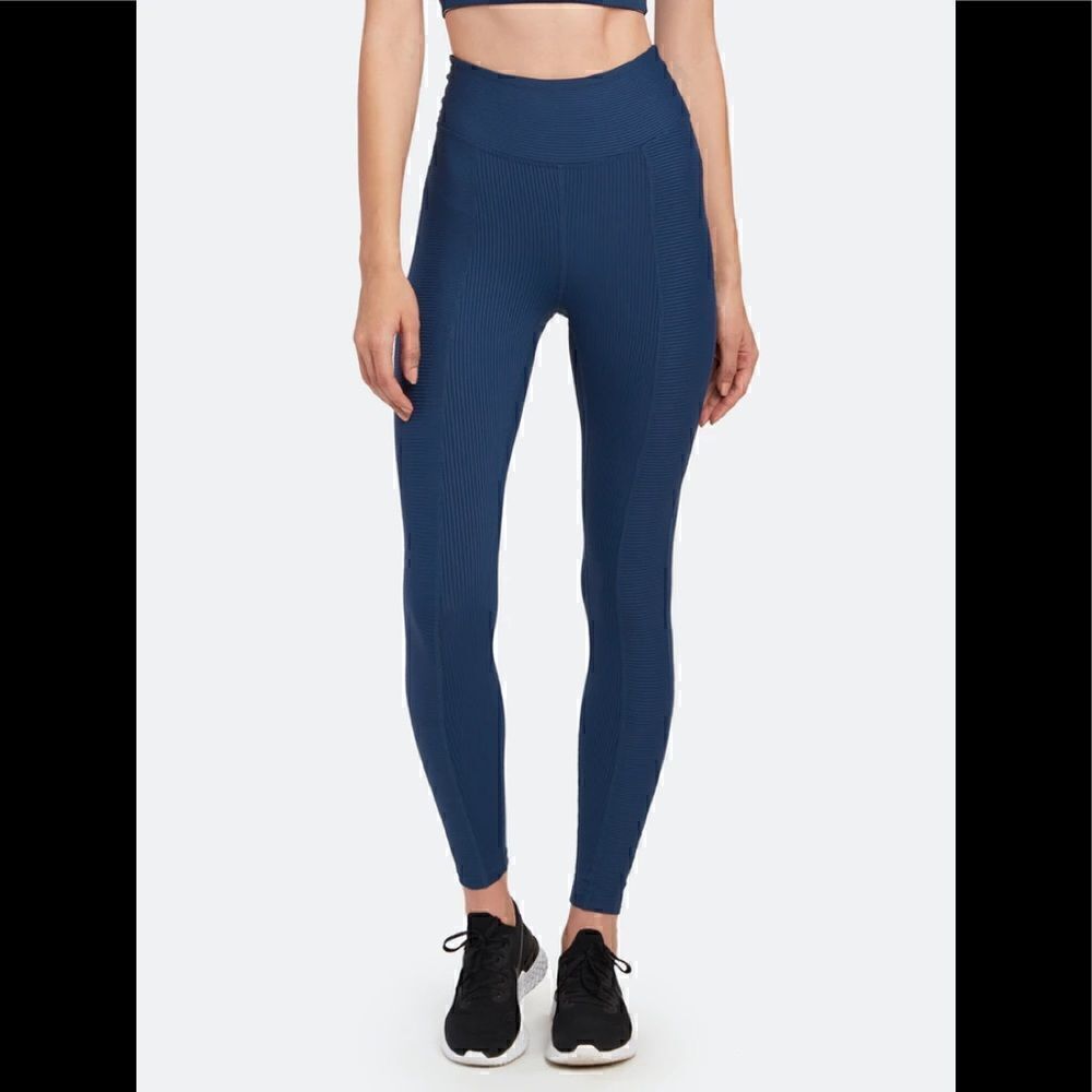 Years of ours ribbed leggings